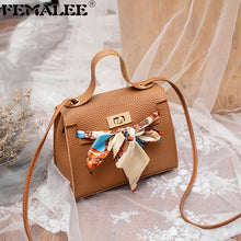 Load image into Gallery viewer, Ladies Vintage European American Jelly flap bag Small Messenger Bags Women Lock Handbags Luxury Female Scarf Shoulder Bags 2019