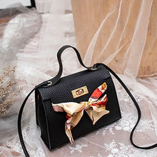 Load image into Gallery viewer, Ladies Vintage European American Jelly flap bag Small Messenger Bags Women Lock Handbags Luxury Female Scarf Shoulder Bags 2019